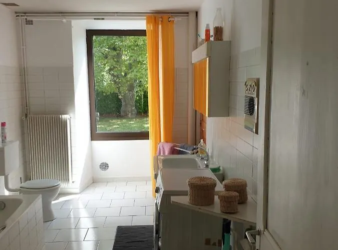 Maison Rustique Pyreneenne, Vue Sur Les Montagnes